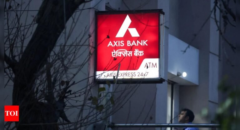 Axis pips ICICI in card machine business