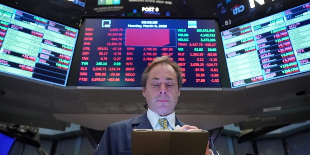 Stock Market Today: Indexes Fall As Comeback Rally Loses Momentum