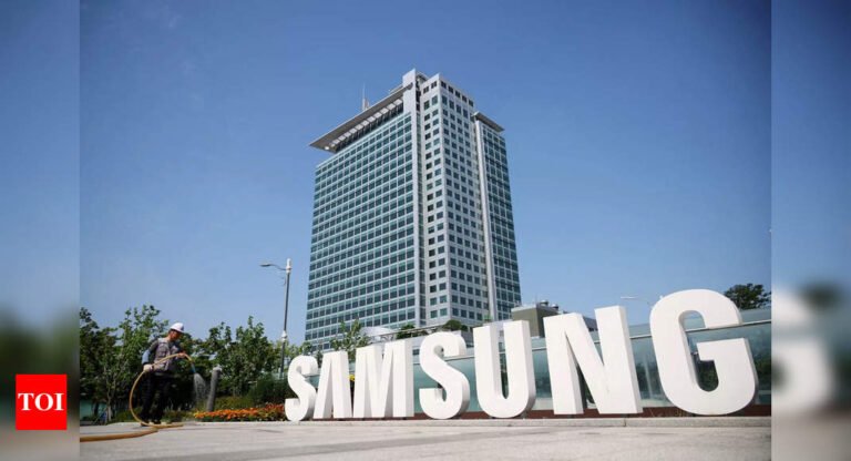 Samsung Electronics plans/ announces .2 billion buyback to boost shareholder gains