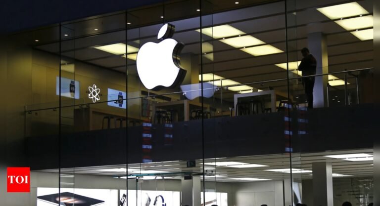 Apple set to invest 0bn in US, create 20,000 jobs