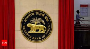 RBI plans  billion dollar-Re swap to improve liquidity