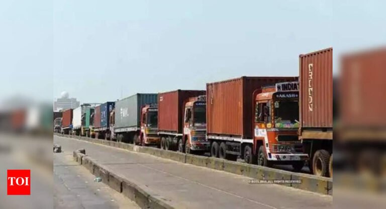 Domestic commercial vehicle volumes to grow 3-5%: Report