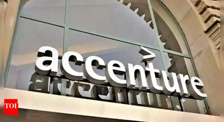 Accenture announces 3-13% salary hikes for the first time in 2.5 years; 50,000 people promoted including 15,000 in India
