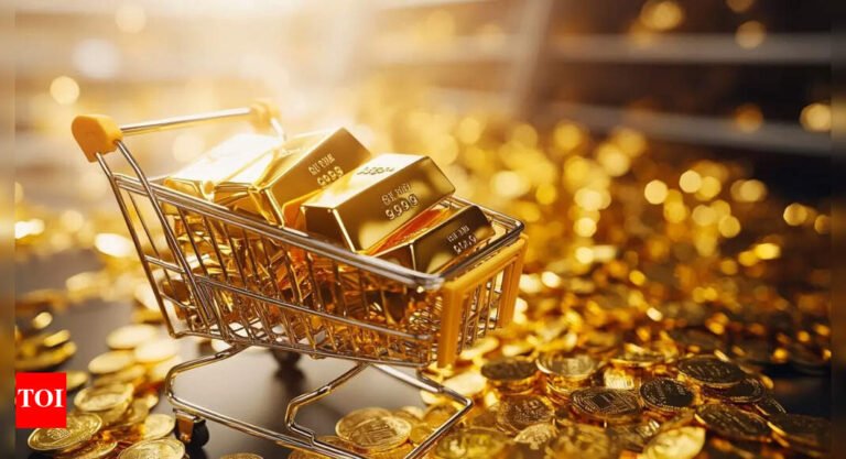 Gold rate today: Gold prices dip by Rs 150 per 10 grams as dollar index strengthens