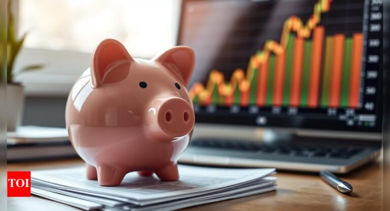 Investors shift to RBI floating rate bonds as fixed deposit rates slide