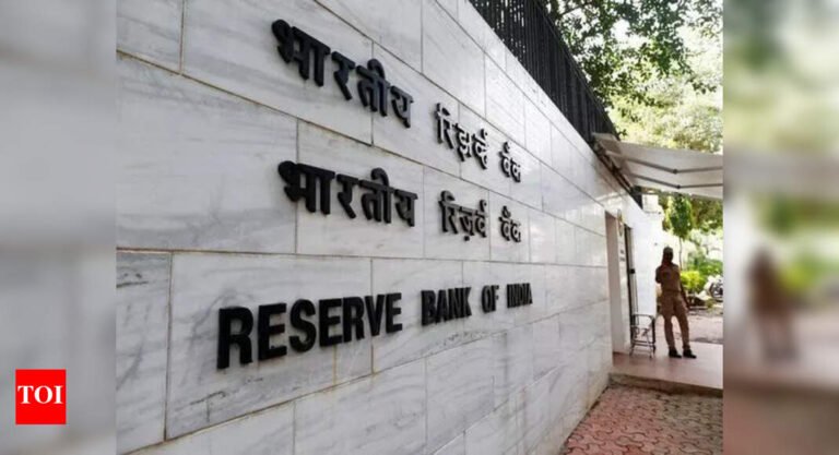 RBI’s record Rs 2.7 trillion dividend fueled by US dollar sell offs and forex gains: SBI