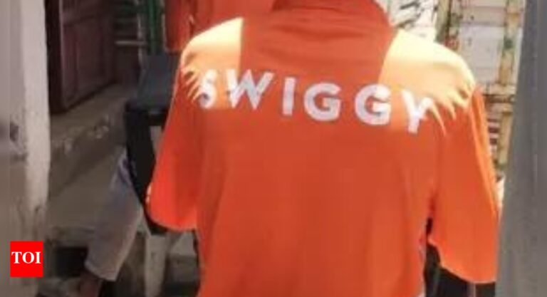 Swiggy’s revenue up 35% but losses widen to Rs 3,117 crore