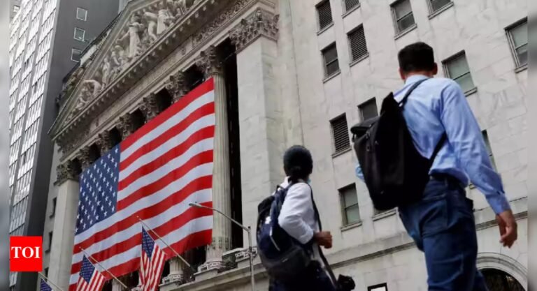 US economy contracts 0.2% in Q1 amid tariff-driven disruption; imports, weak spending weigh on growth
