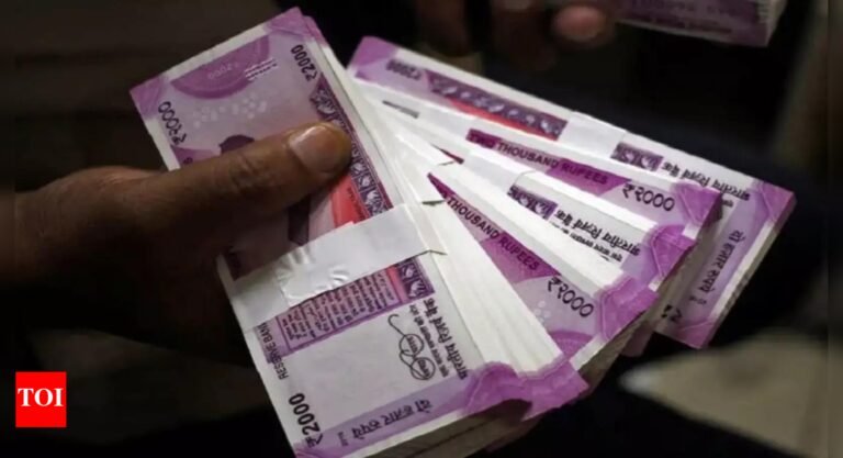 Rs 2000 notes worth Rs 6,181 crore still in circulation after two years of withdrawal, says RBI